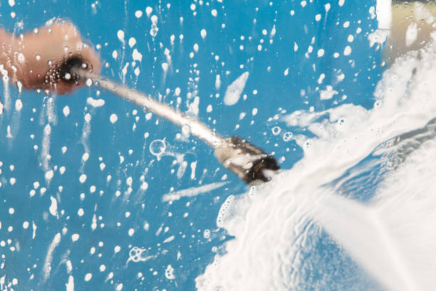 Best Gutter Cleaning  in Syracuse, IN